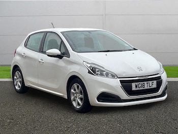 Used Peugeot 208 2018 for sale - 77552279: Photo