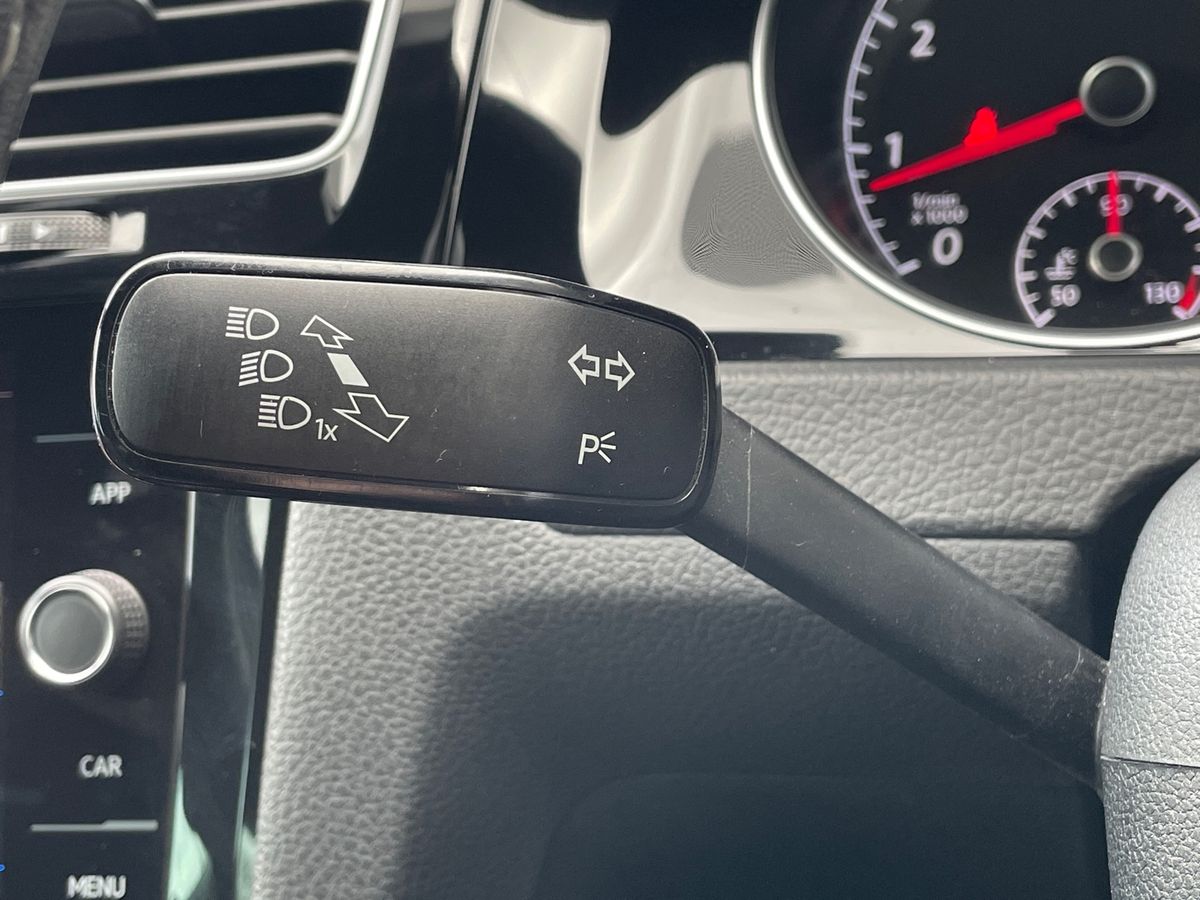 Used Volkswagen Golf 2020 for sale - 78074398: Photo 24