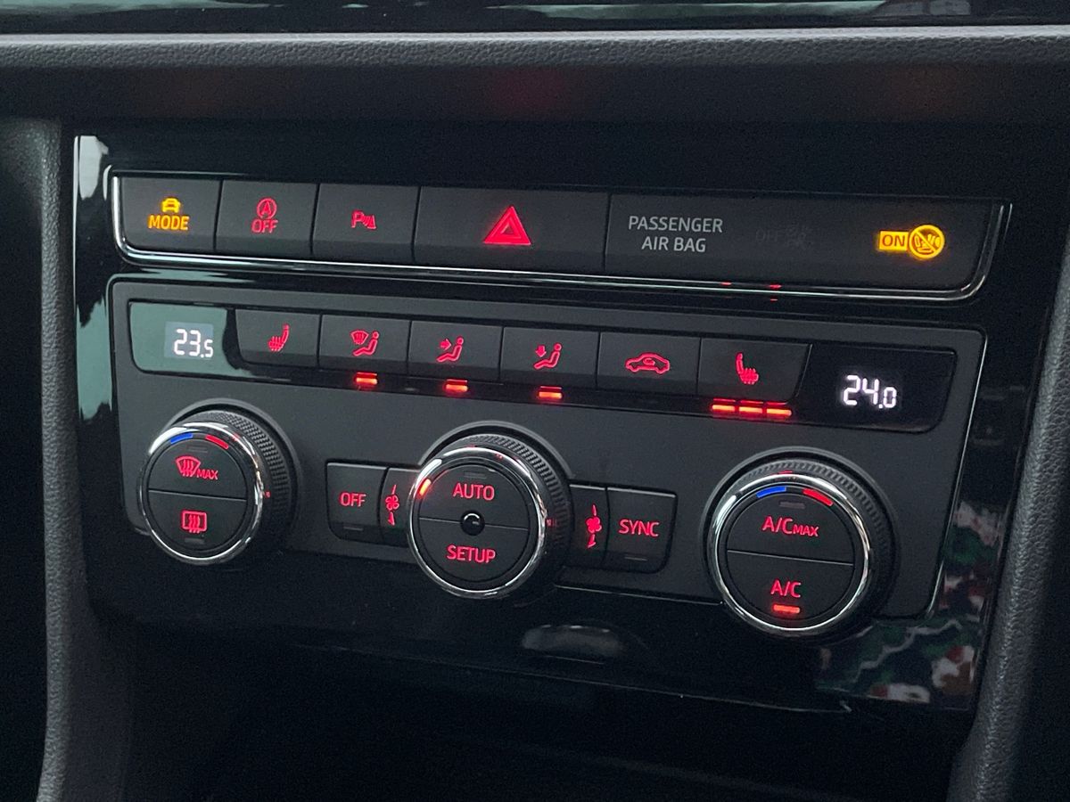 Used SEAT Leon 2020 for sale - 77043043: Photo 18