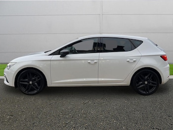 Used SEAT Leon 2020 for sale - 77043043: Photo