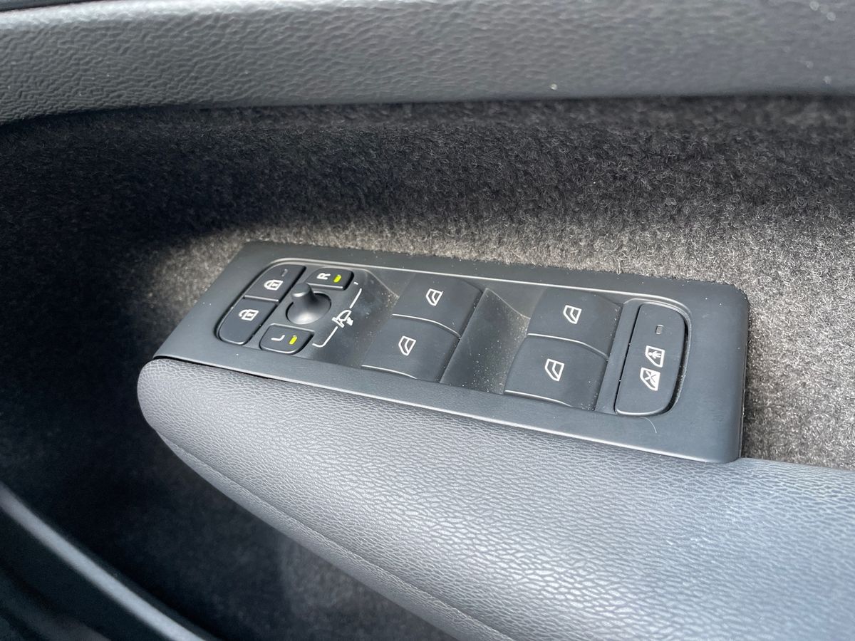 Used Volvo XC40 2024 for sale - 78172738: Photo 20