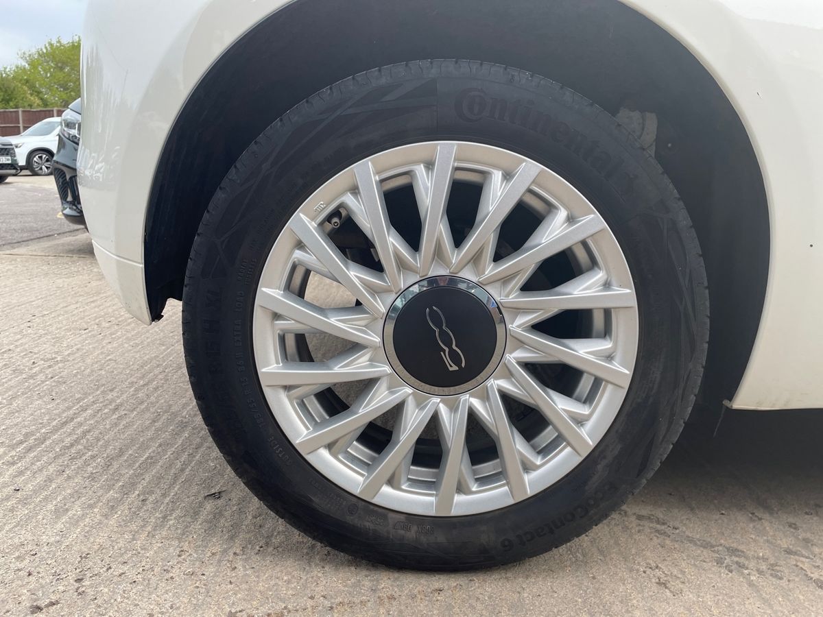 Used Fiat 500 2023 for sale - 78187009: Photo 9