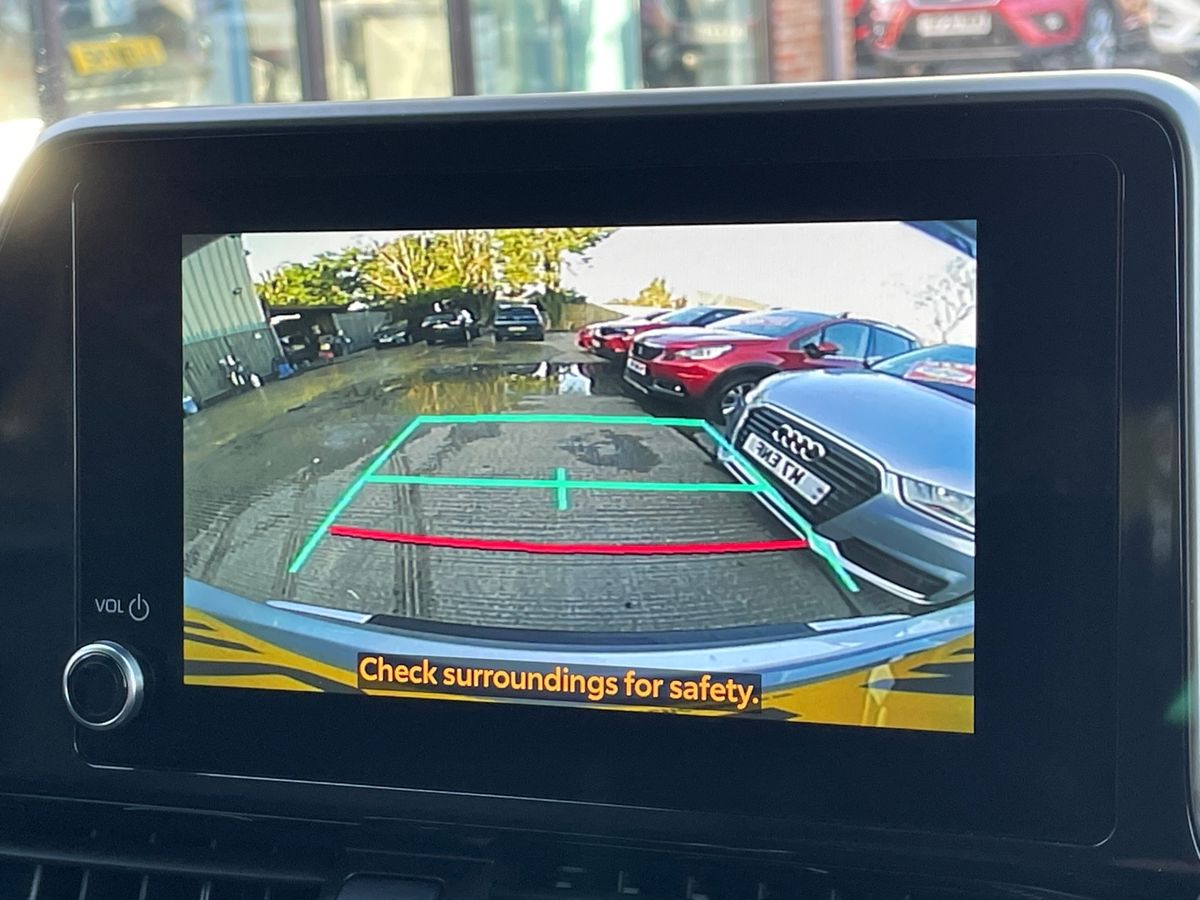 Used Toyota C-HR 2023 for sale - 77927422: Photo 28