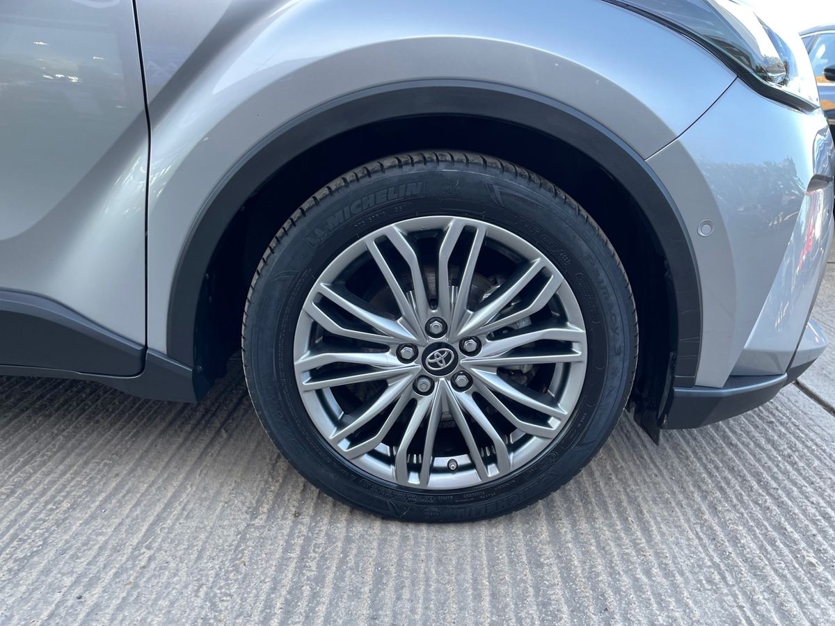 Used Toyota C-HR 2023 for sale - 77927422: Photo 9