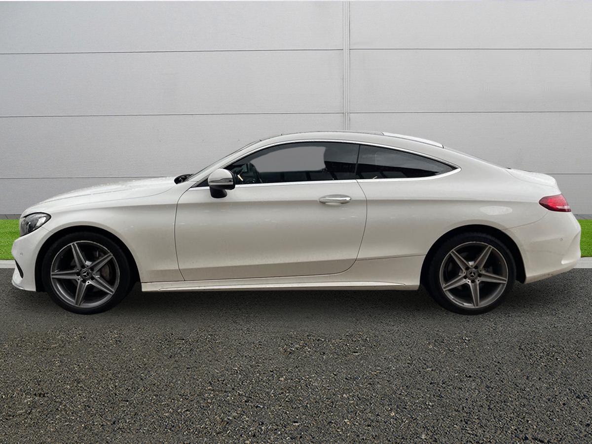 Used Mercedes-Benz C Class 2017 for sale - 77346796: Photo 4