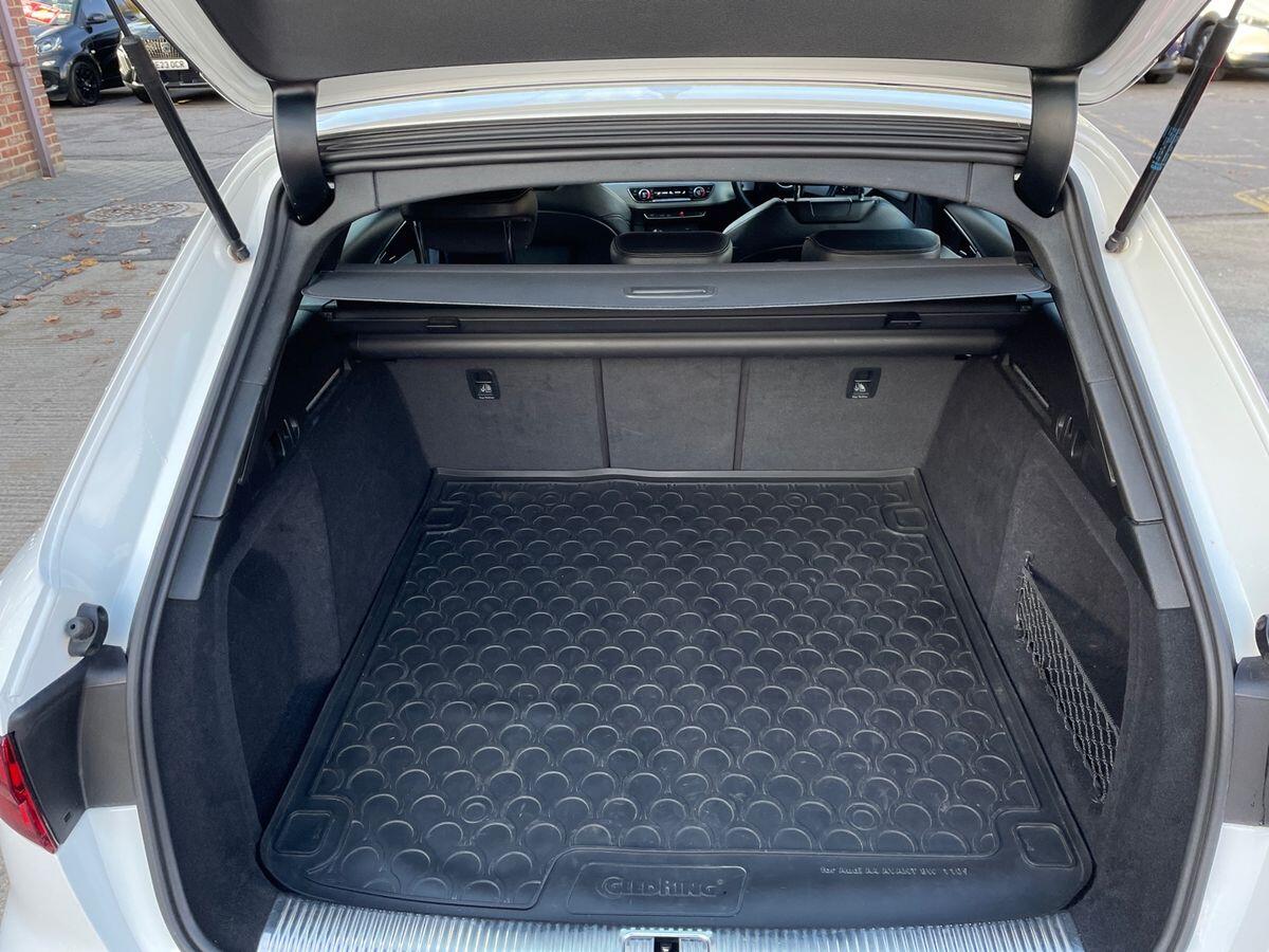 Used Audi A4 2017 for sale - 76730969: Photo 12