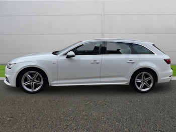 Used Audi A4 2017 for sale - 76730969: Photo