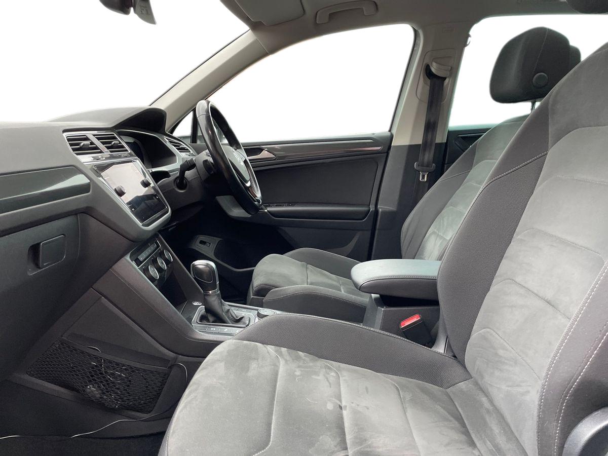 Used Volkswagen Tiguan 2017 for sale - 77256500: Photo 10