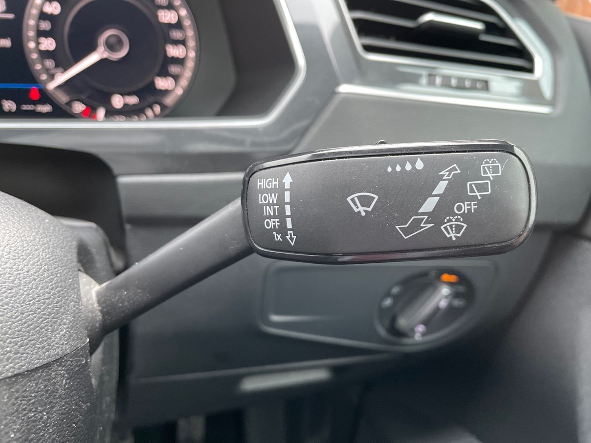 Used Volkswagen Tiguan 2017 for sale - 77256500: Photo 23