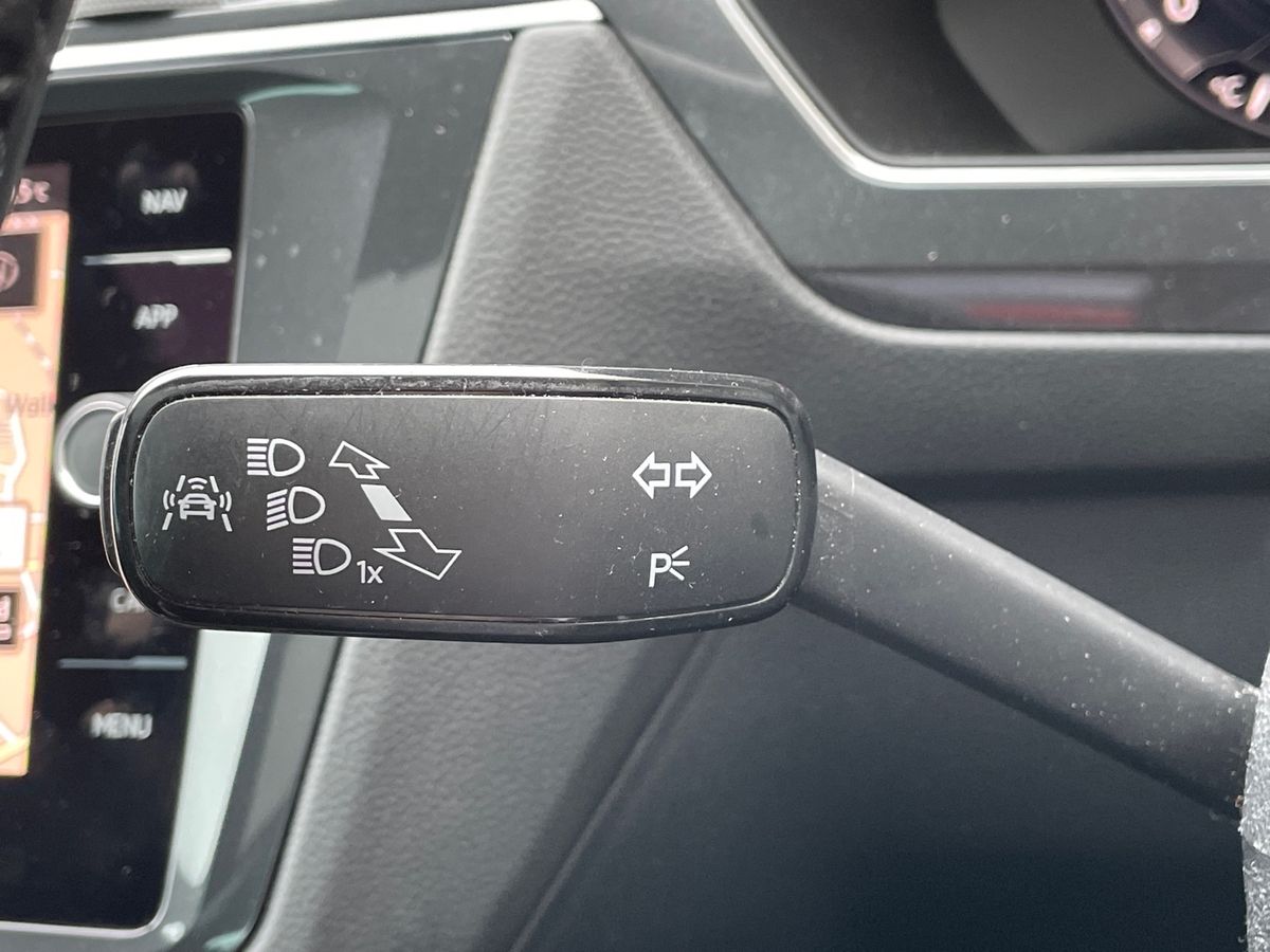 Used Volkswagen Tiguan 2017 for sale - 77256500: Photo 24