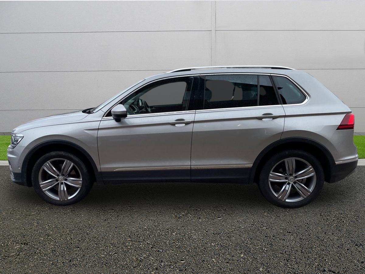 Used Volkswagen Tiguan 2017 for sale - 77256500: Photo 4