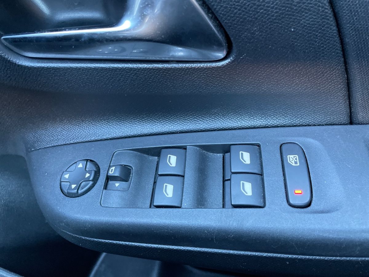 Used Vauxhall Corsa 2024 for sale - 77111609: Photo 20