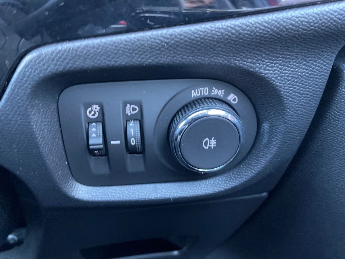 Used Vauxhall Corsa 2024 for sale - 77111609: Photo 25