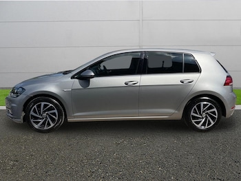 Used Volkswagen Golf 2019 for sale - 78336790: Photo