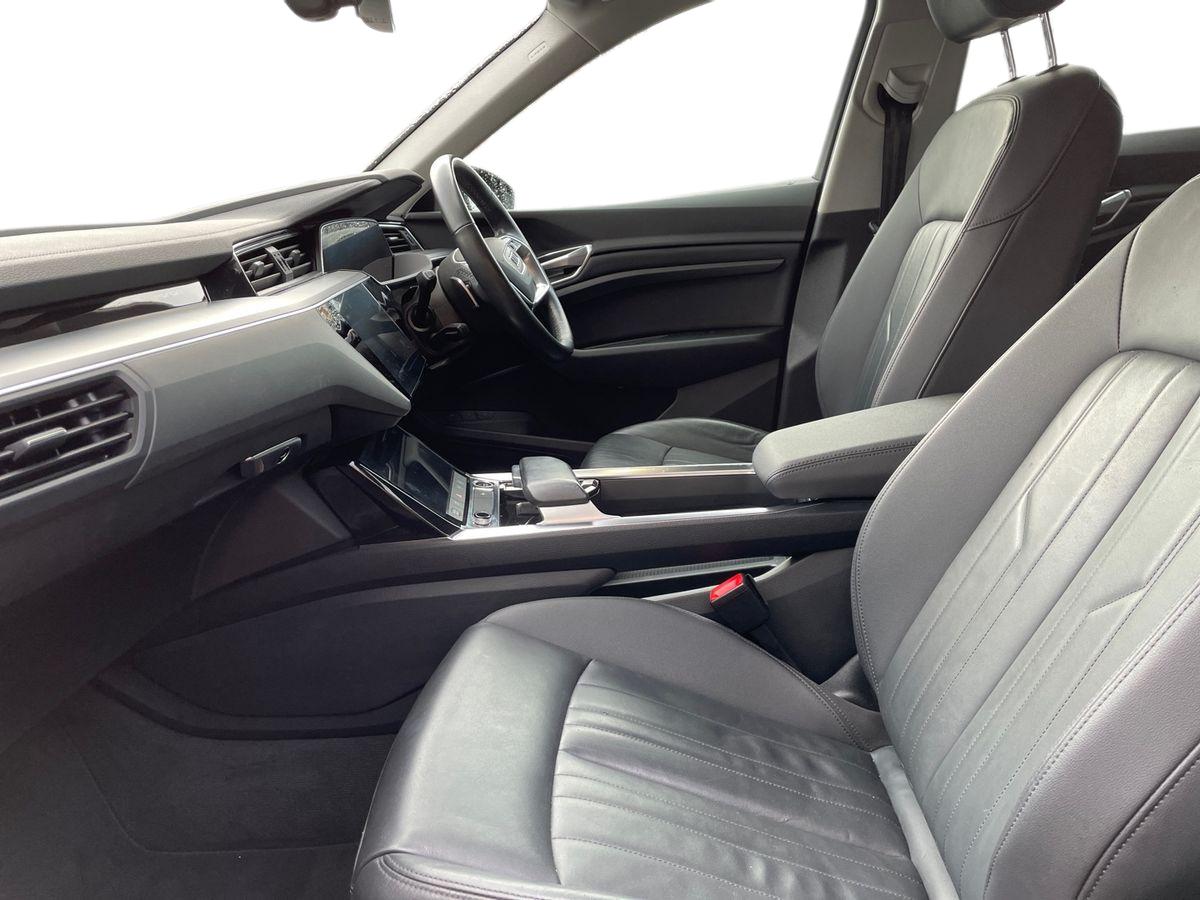 Used Audi e-tron 2021 for sale - 77239488: Photo 10