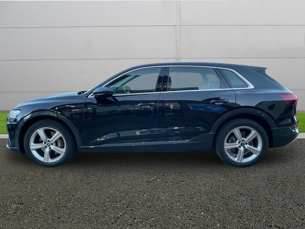 Used Audi e-tron 2021 for sale - 77239488: Photo 4