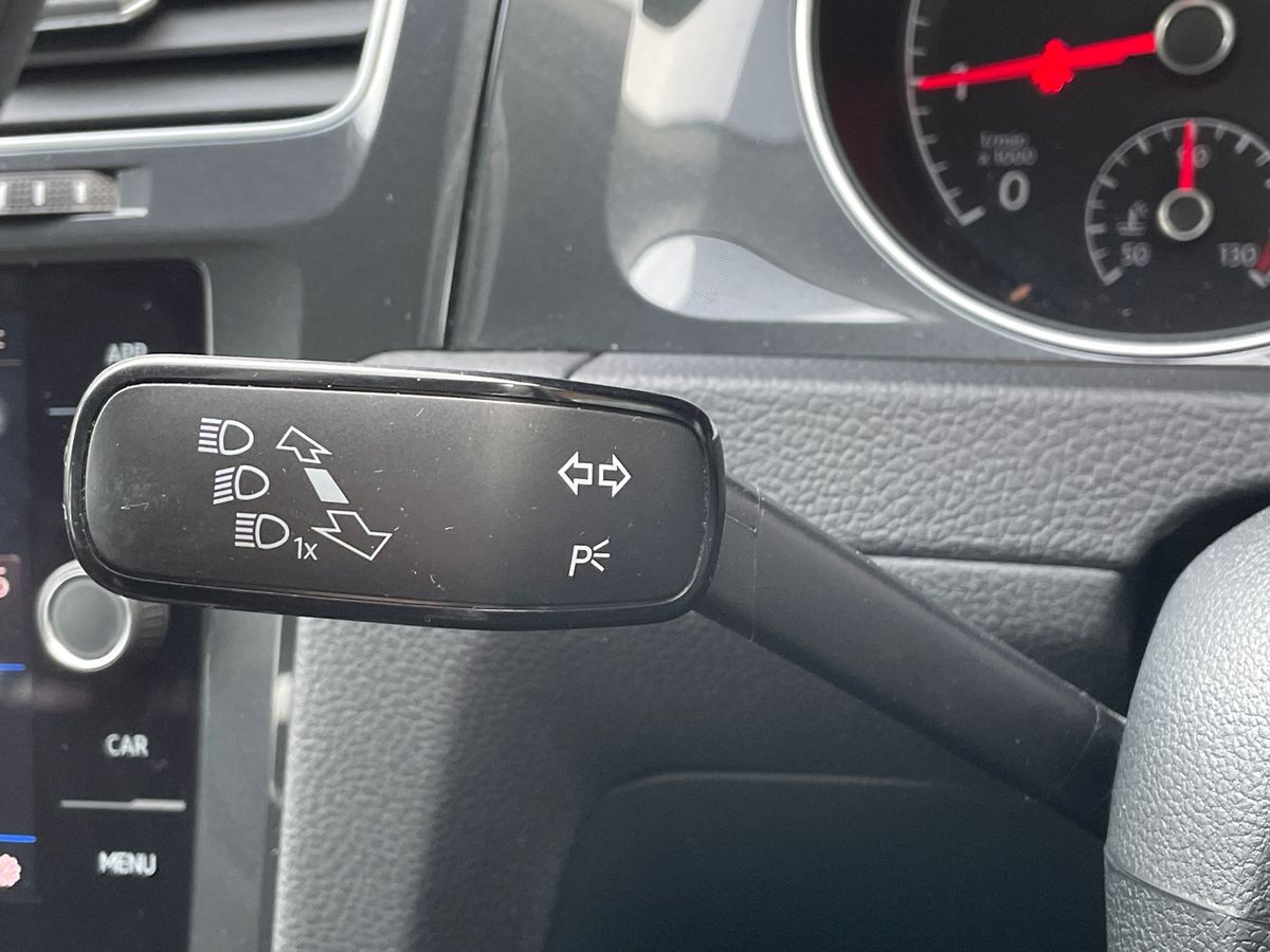 Used Volkswagen Golf 2018 for sale - 77031450: Photo 25