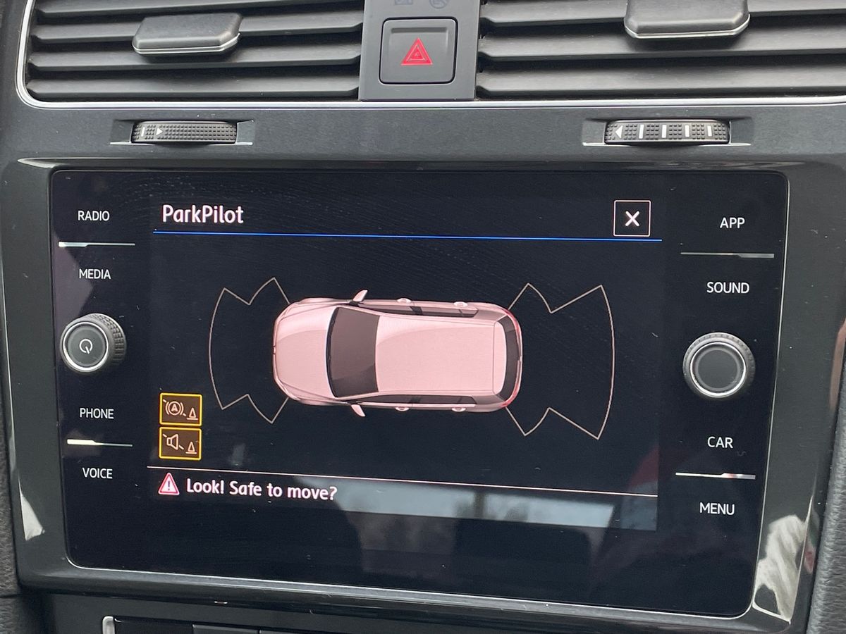 Used Volkswagen Golf 2018 for sale - 77031450: Photo 29