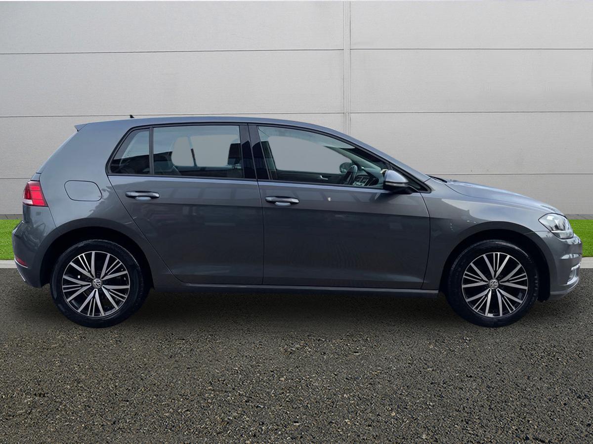 Used Volkswagen Golf 2018 for sale - 77031450: Photo 8