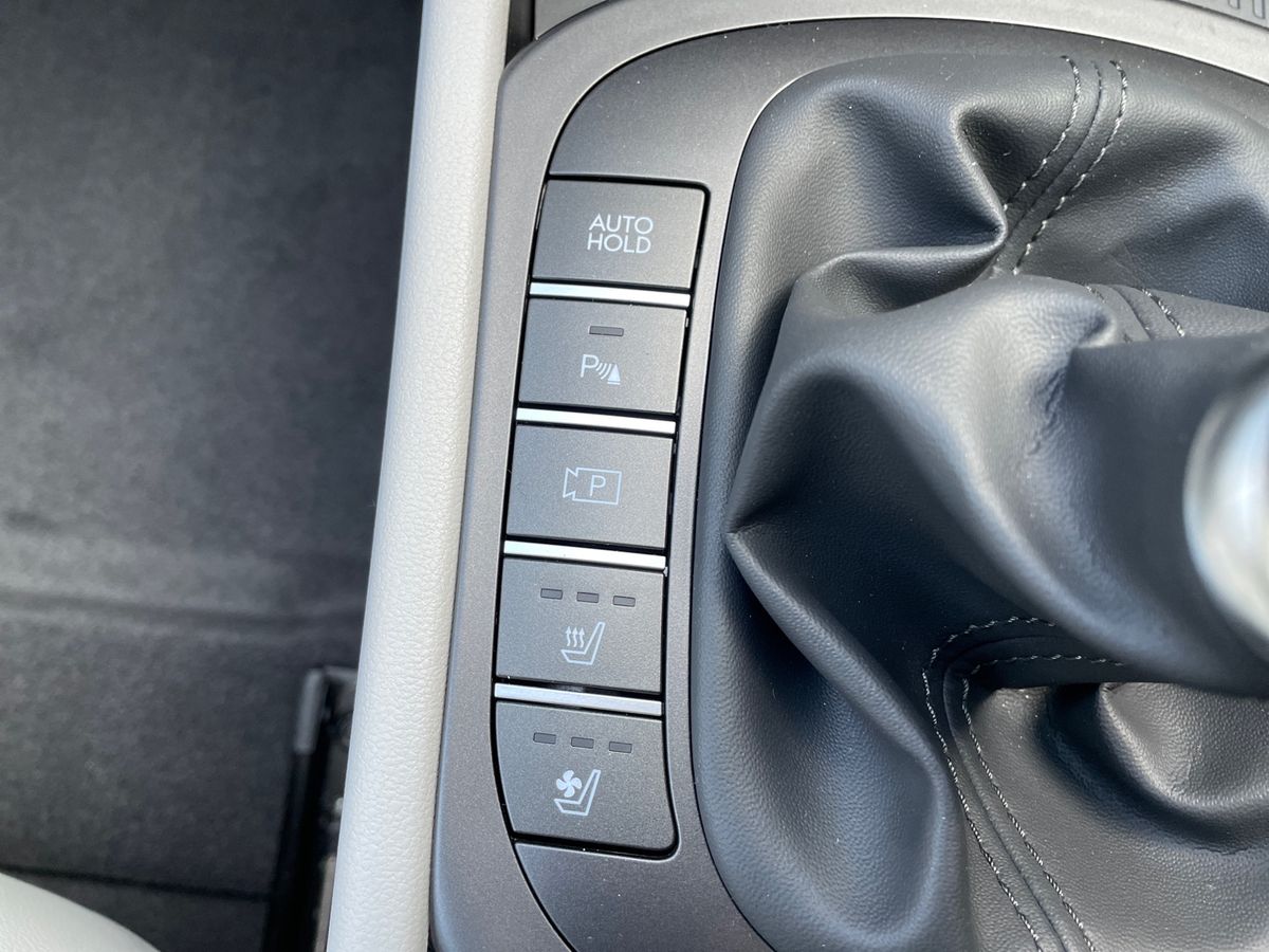 Used Hyundai KONA 2025 for sale - 77002432: Photo 24