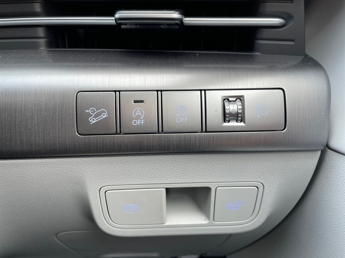 Used Hyundai KONA 2025 for sale - 77002432: Photo 31