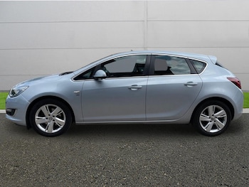 Used Vauxhall Astra 2015 for sale - 78493621: Photo