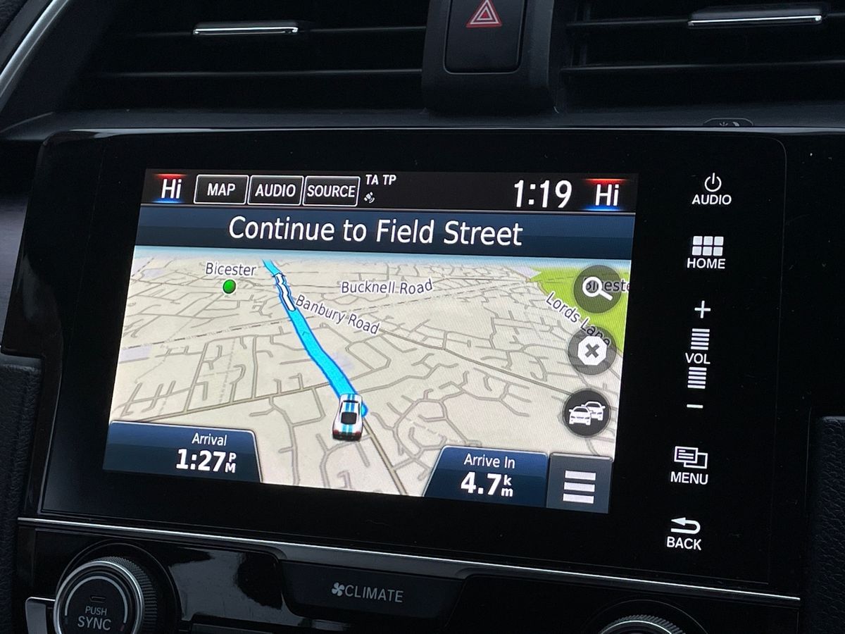 Used Honda Civic 2018 for sale - 77428090: Photo 27