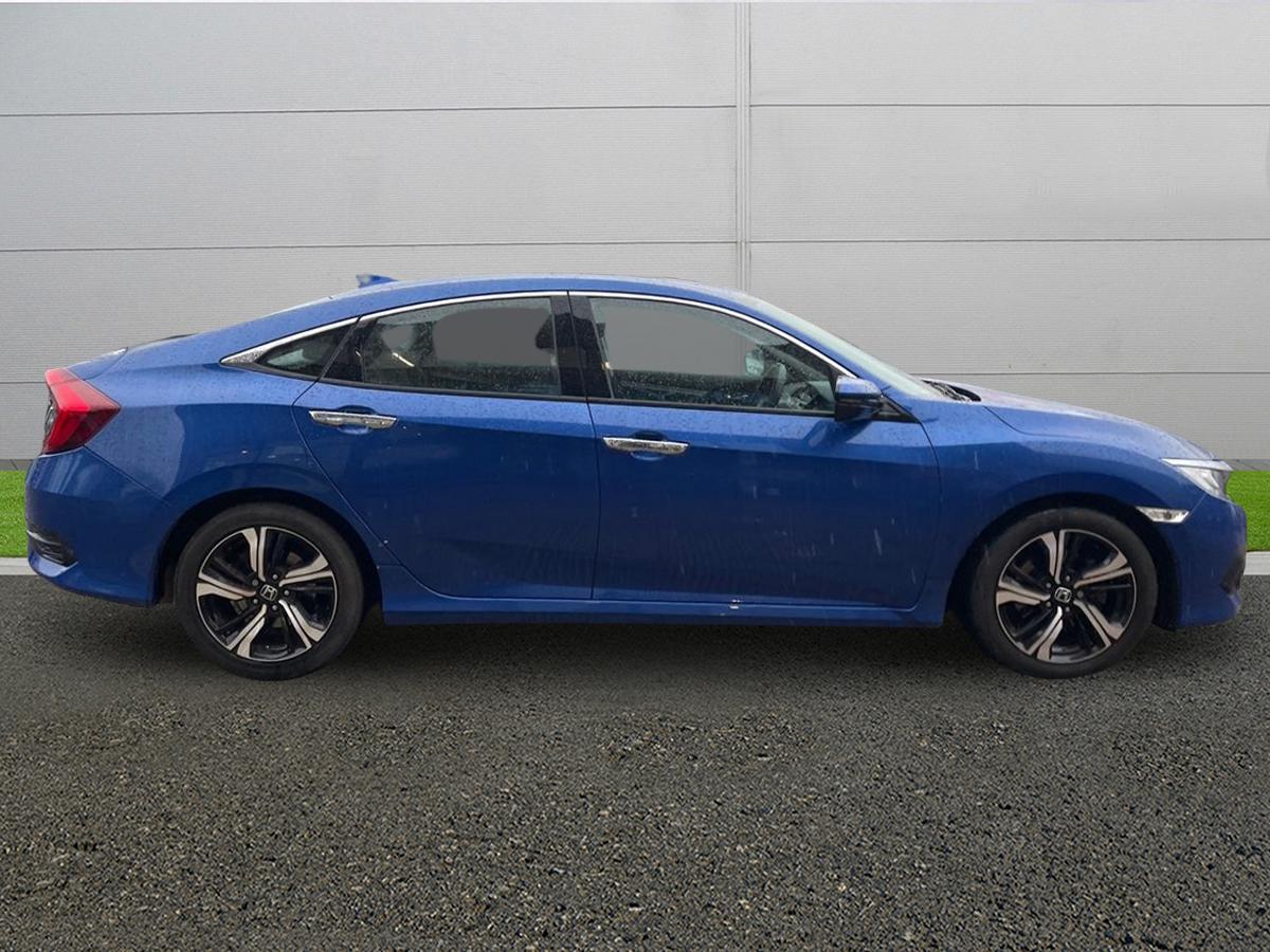 Used Honda Civic 2018 for sale - 77428090: Photo 8
