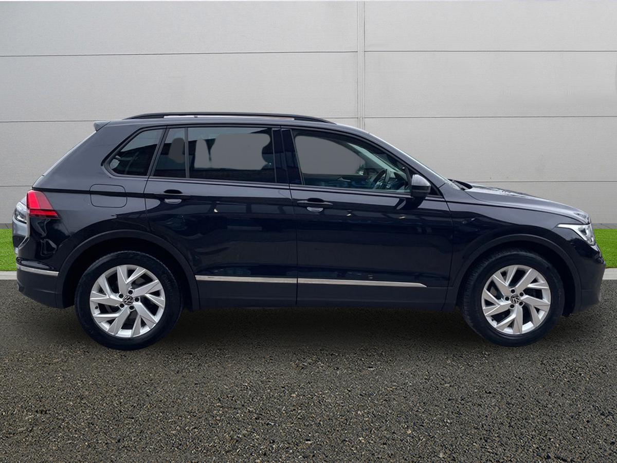 Used Volkswagen Tiguan 2021 for sale - 78009032: Photo 8