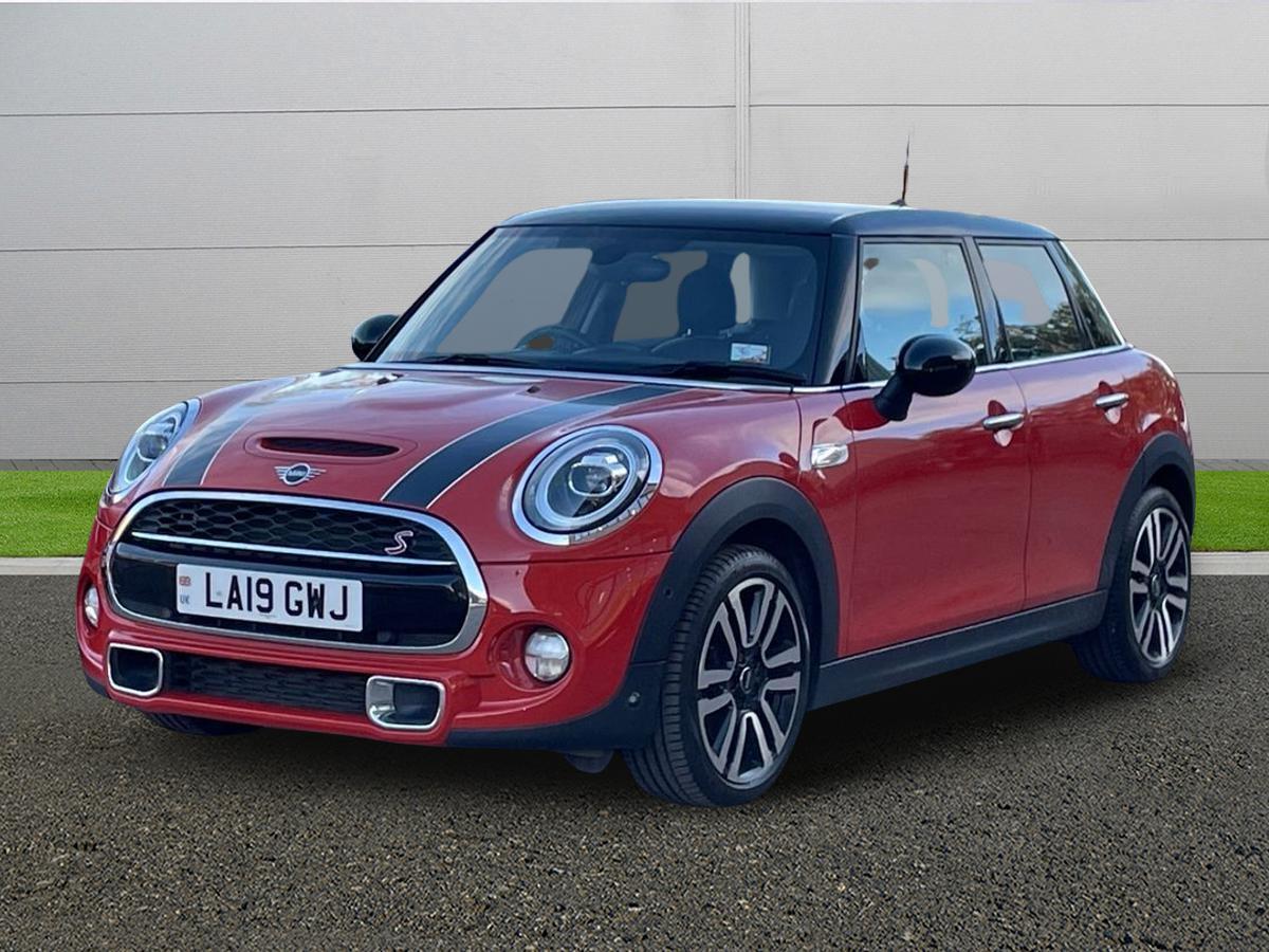 Used MINI Hatch 2019 for sale - 76865810: Photo 3