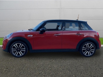 Used MINI Hatch 2019 for sale - 76865810: Photo