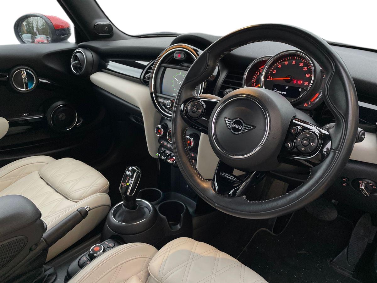 Used MINI Convertible 2020 for sale - 77002435: Photo 15