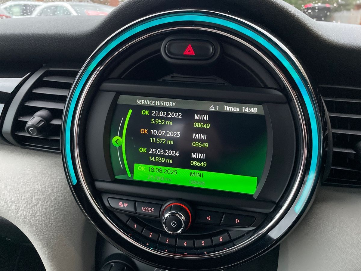 Used MINI Convertible 2020 for sale - 77002435: Photo 25