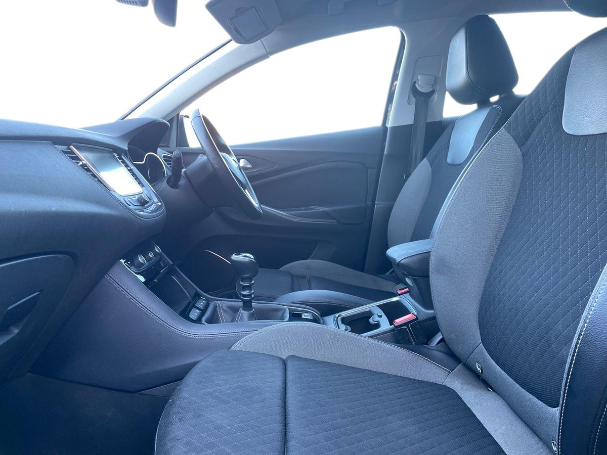 Used Vauxhall Grandland X 2019 for sale - 77942140: Photo 10
