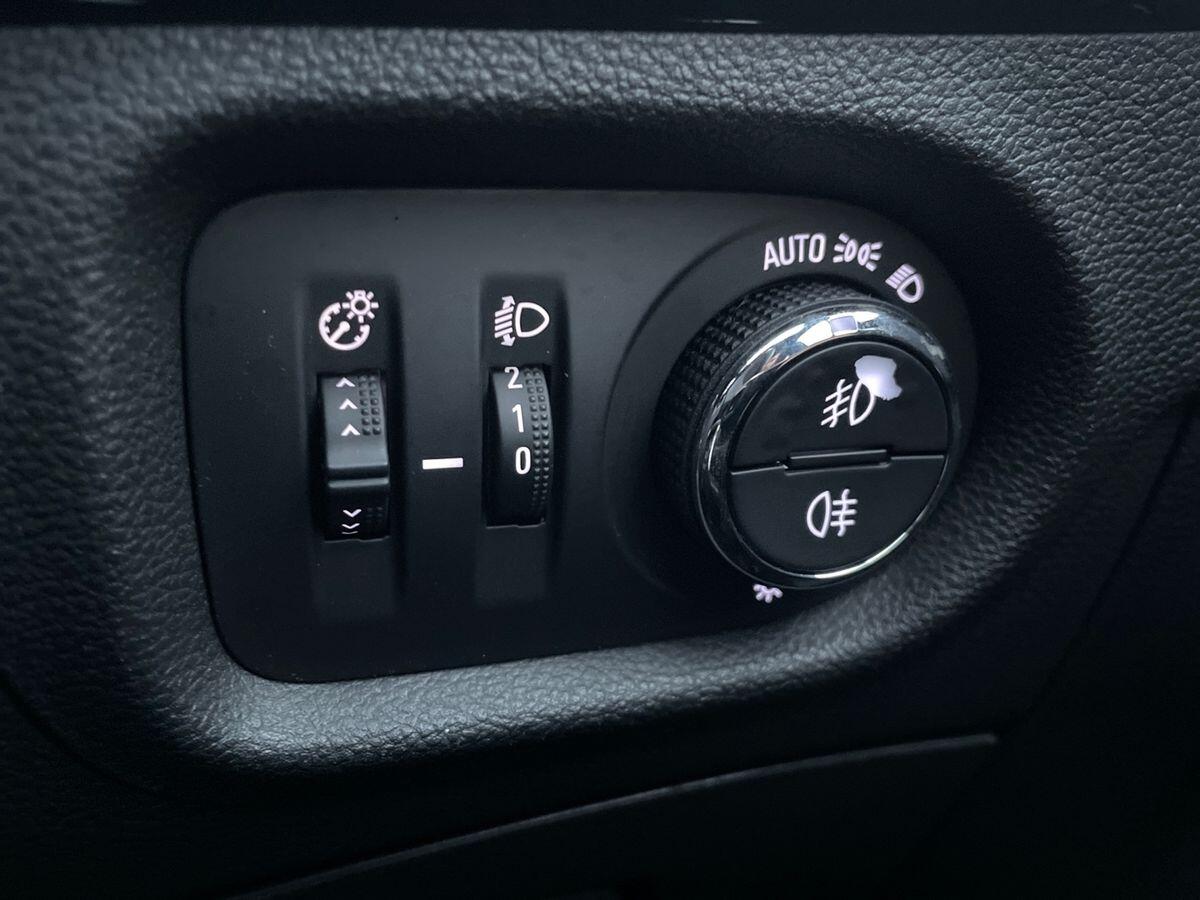 Used Vauxhall Astra 2018 for sale - 76731009: Photo 25