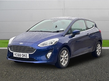 Used Ford Fiesta 2018 for sale - 77786153: Photo