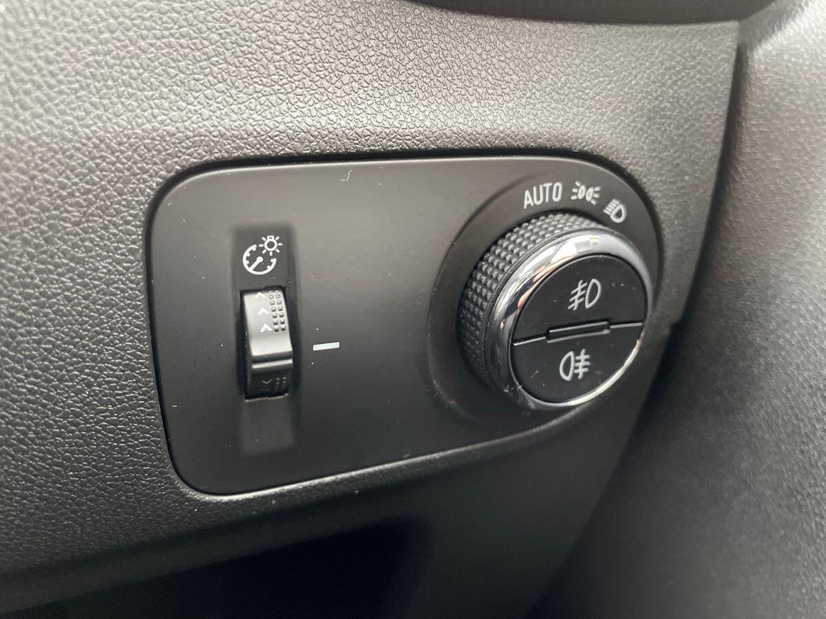 Used Vauxhall Crossland 2022 for sale - 76730997: Photo 25