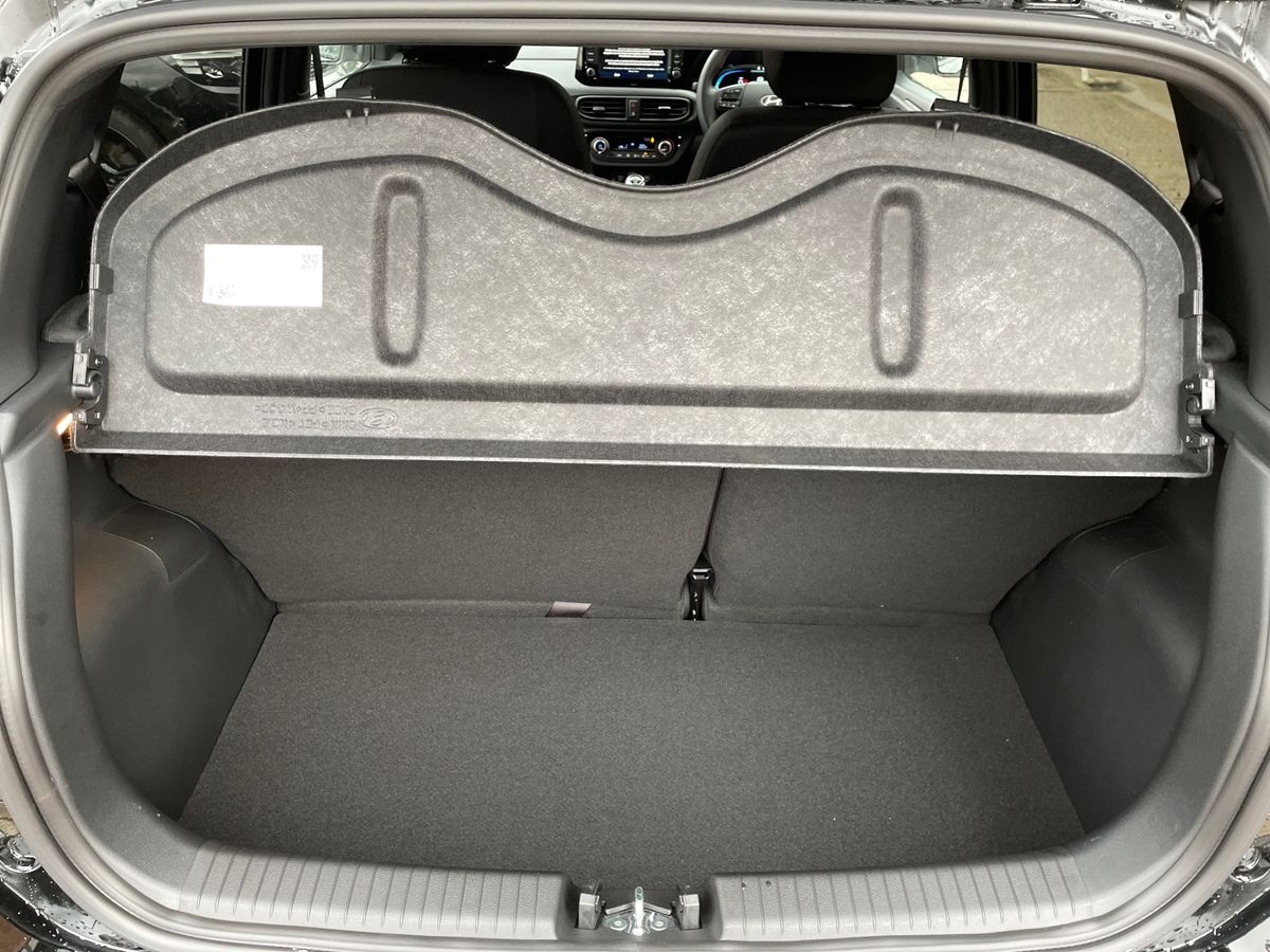 Used Hyundai i10 2025 for sale - 77300460: Photo 12