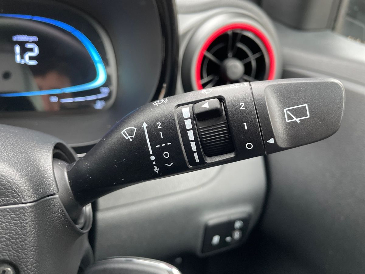 Used Hyundai i10 2025 for sale - 77300460: Photo 23