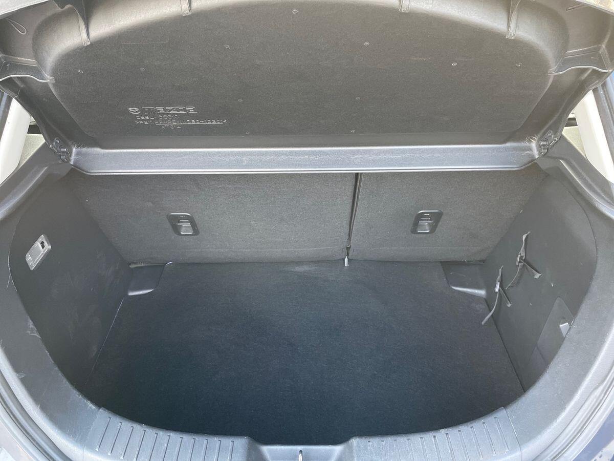 Used Mazda Mazda2 2015 for sale - 76730870: Photo 12