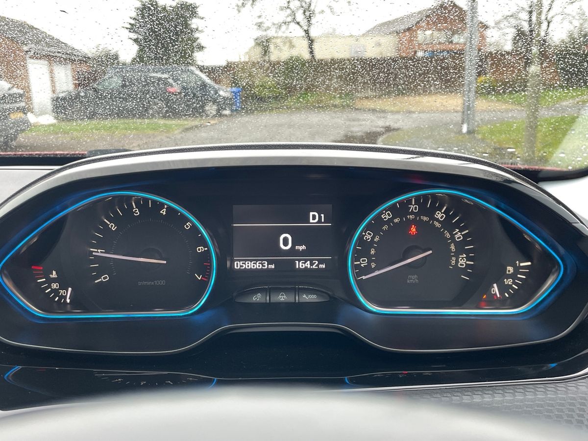 Used Peugeot 2008 2017 for sale - 77600444: Photo 14