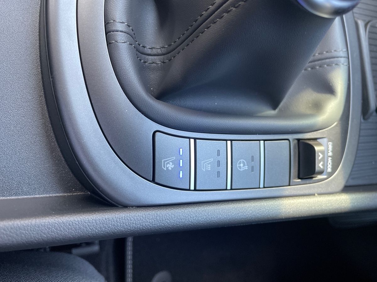 Used Hyundai KONA 2025 for sale - 77002436: Photo 25