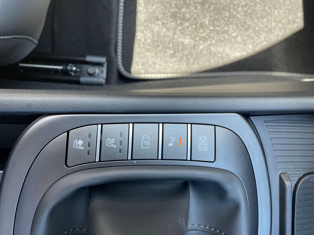 Used Hyundai KONA 2025 for sale - 77002436: Photo 26