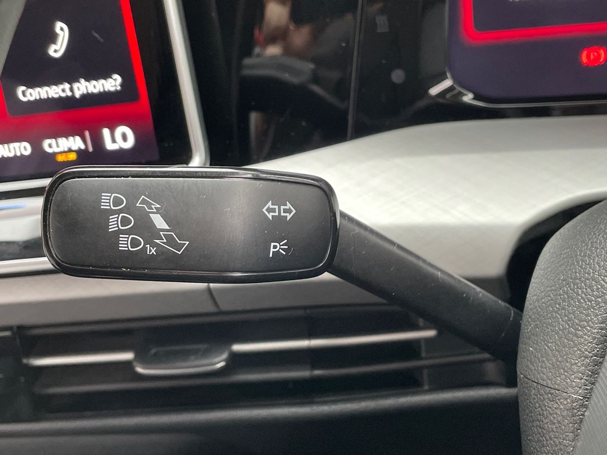 Used Volkswagen Golf 2025 for sale - 77002453: Photo 24