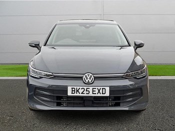 Used Volkswagen Golf 2025 for sale - 77002453: Photo