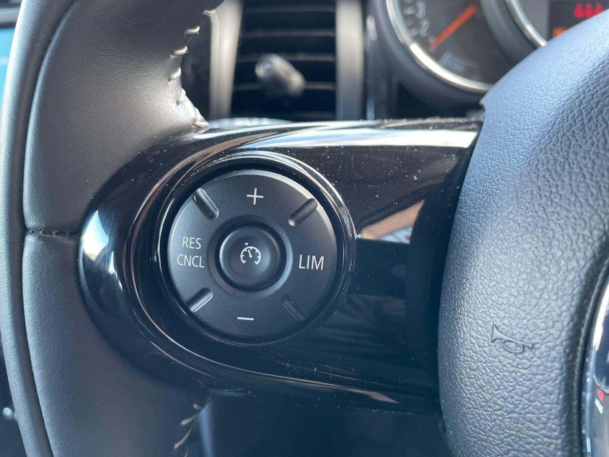 Used MINI Hatch 2019 for sale - 76731024: Photo 16