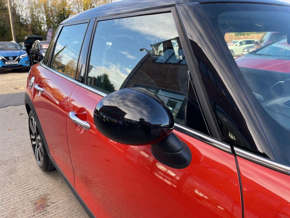 Used MINI Hatch 2019 for sale - 76731024: Photo 22