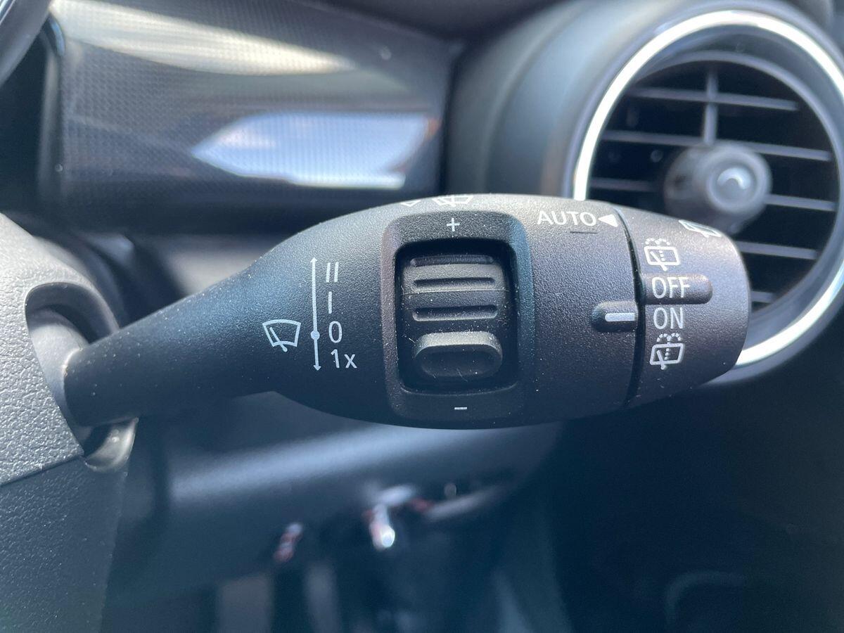 Used MINI Hatch 2019 for sale - 76731024: Photo 23