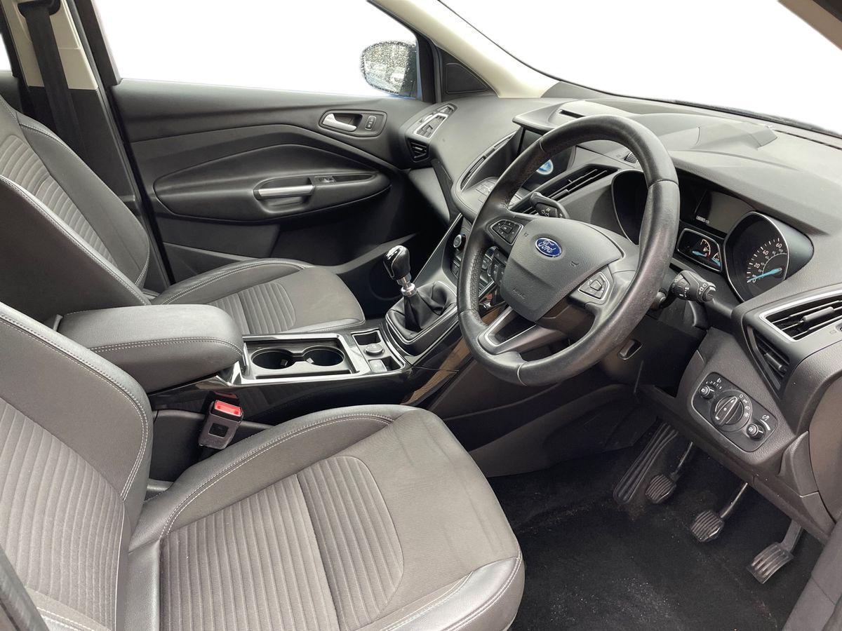 Used Ford Kuga 2017 for sale - 76936616: Photo 15