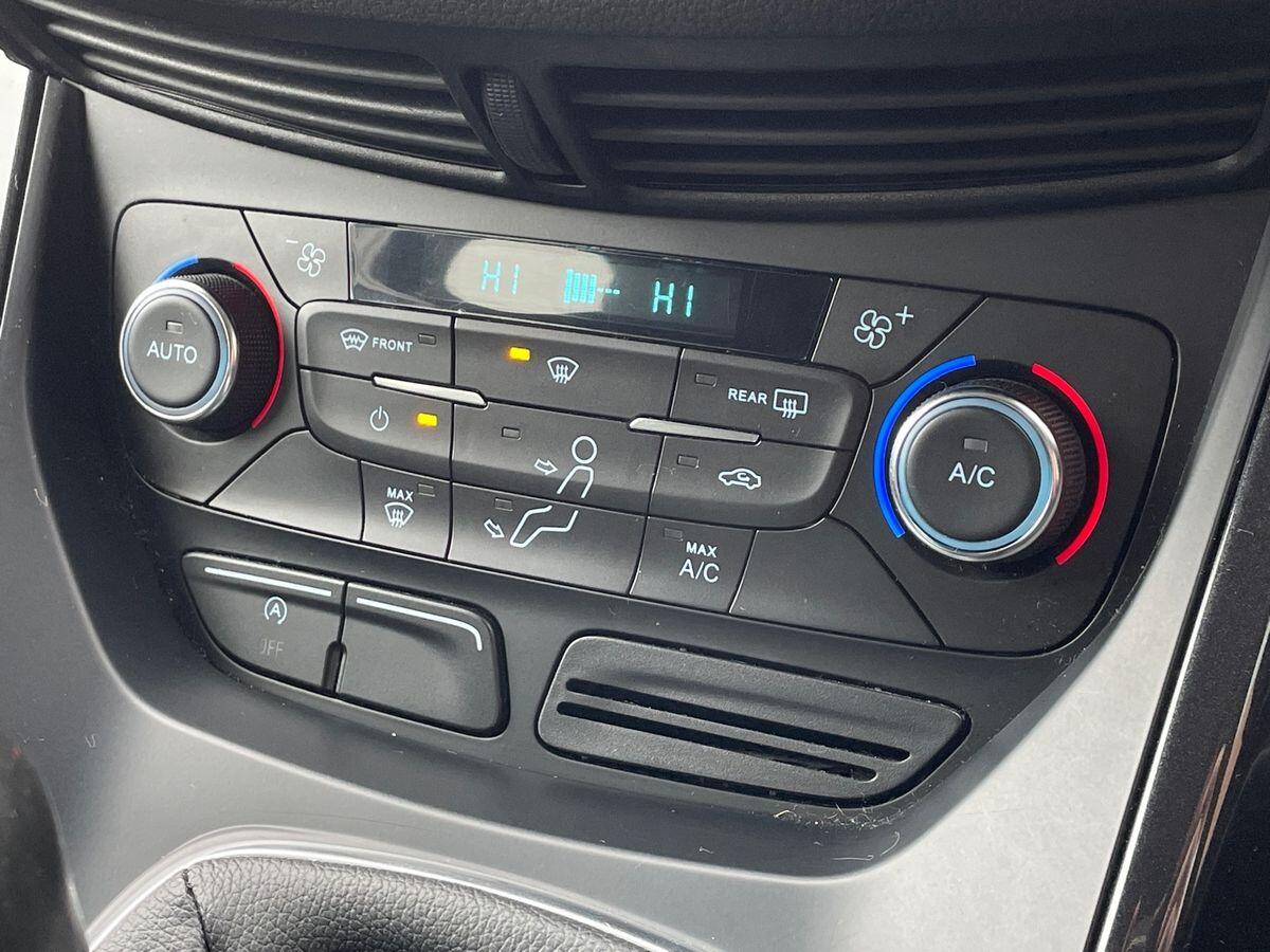 Used Ford Kuga 2017 for sale - 76936616: Photo 18